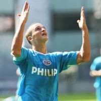 PSV Mantap, Ajax Terjerembab