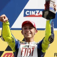 Menang, Rossi Dekati Titel Juara Dunia
