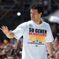 Cedera, Ballack & Silva Absen