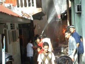 Korban Kebakaran Medan Dapat Bantuan dari Berbagai Parpol