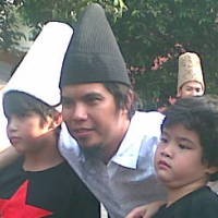 Ajarkan Anak Puasa, Dhani Janji Ajak ke Amerika