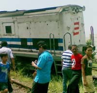 Kereta Api Anjlok di Ciroyom