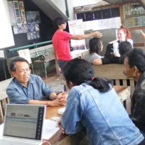 Misi Memberdayakan Seniman Muda