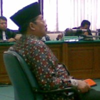 Bupati Pelalawan Divonis 16 September