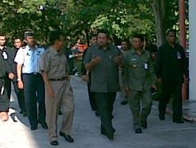 Kunjungi PT Petrokimia, SBY Lupa Perkenalkan Sofyan Djalil