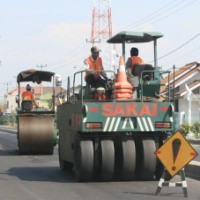 Perbaikan Jalan di Cikampek-Cirebon