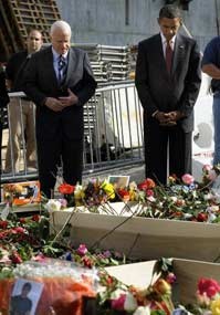 Peringati 9/11, Obama dan McCain Tabur Bunga di Ground Zero
