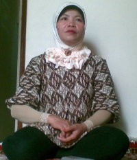 Diledek Monyet Hitam, Barry Tertawa