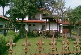 Geledah Rumah Iqbal, KPK Tunggu Ada Penghuni Rumah