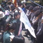 Mahasiswa Tuntut Hade Penuhi Janji