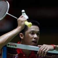 Sony dan Taufik Melaju ke Delapan Besar