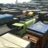 Ribuan Truk Barang Antre di Pelabuhan Merak