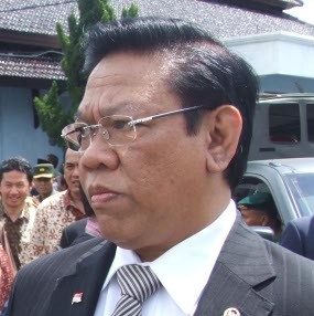 DPR Minta Pemerintah Tegas Soal Makanan dan Minuman dari China