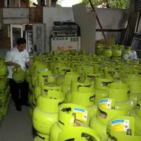 Infrastruktur Pengisian Elpiji 3 Kg Tidak Memadai