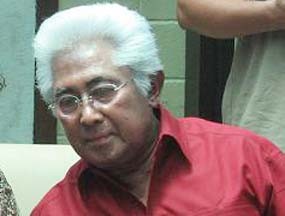 Buyung Sang Pecinta Burung