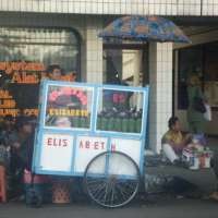 Alkisah Elizabeth dan Lio Genteng