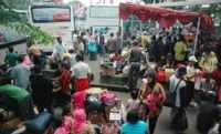 Pemudik di Terminal Pulogadung Melonjak