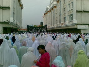 HTI: Menag Maftuh Basyuni Kurang Bijaksana