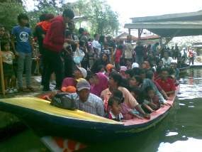 Wahana Air Kebun Binatang Bandung Juga Jadi Incaran