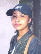 Security Stasiun Gambir Mengutip Uang Peron 