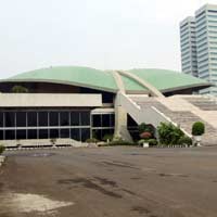 Hari H-2 Rombongan Besar DPR ke Frankfurt-Berlin-Milan