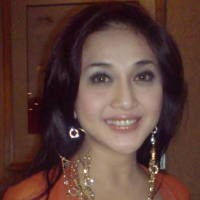 Kecemburuan Bikin Paramitha Rusady Tertimpa Gosip