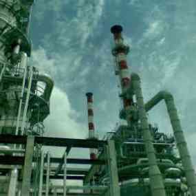 Krisis di AS Turunkan Harga Minyak Indonesia