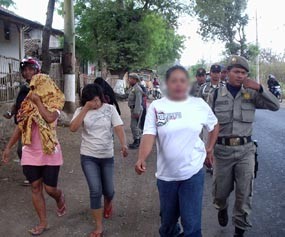 Demi Bayar Utang, Kakak Beradik Nekat Jual Diri