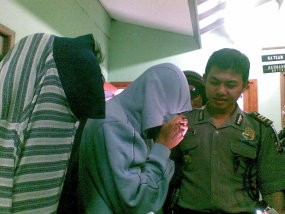 Sebulan Bisa Cetak 30 KTP Palsu