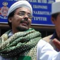 Habib Rizieq Bantah Perintahkan Penyerangan Di Monas
