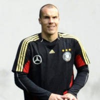 Jerman Pakai Kiper Tak Berpengalaman