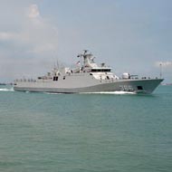 TNI AL Kerahkan Armada Tempur Pada HUT TNI ke-63