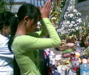 Peringatan Bom Bali I Diwarnai Isak Tangis Keluarga Korban