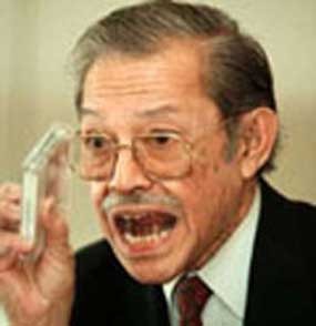 Polri: Bukan Diturunkan, Bendera Merah Putih Telat Dikibarkan