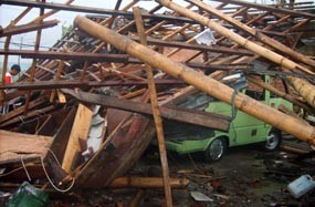 Puting Beliung Juga Terjang Kediri