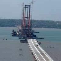 Izin 450 Pekerja Asing di Proyek Suramadu akan Diselidiki