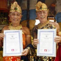 Bule Gay Sudah Lama Menikah di Belanda, Punya Anak Angkat di Bali