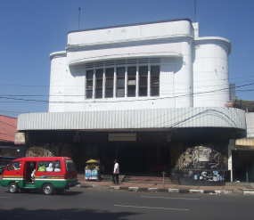 Radio City yang Kini Mati