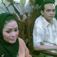 Al-Amin Ucapkan Selamat Lebaran Untuk Azirwan 