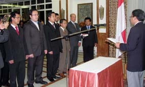 PPLN Austria Dilantik, Tugas Menanti