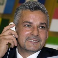 Roberto Baggio Duta Perangi Kelaparan Dunia