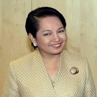 Crisis Fund Arroyo Membingungkan