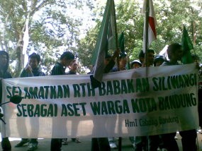 HMI Bandung Tolak Komersialisasi Baksil