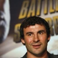 Calzaghe Tolak Hopkins
