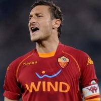 Lawan Chelsea, Totti Ingin Lima Gol
