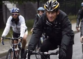 Armstrong Terancam Absen di Tour de France