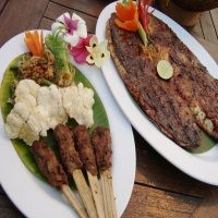 Kuwe Bakar dan Sup Yuyu Asli Jimbaran Bali
