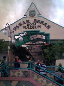 Ditutup 10 Jam, Arus Lalin Madiun Dibuka