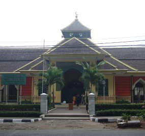 Masjid Cipaganti, Kolaborasi Jawa dan Eropa