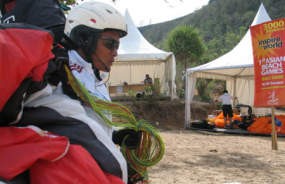 Dapat Tiga Emas, Indonesia Dominasi Paragliding